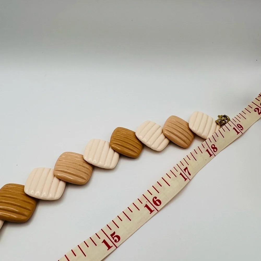 Vintage Chunky Mod Geometric Necklace Beige Tan Plastic Beads 18”